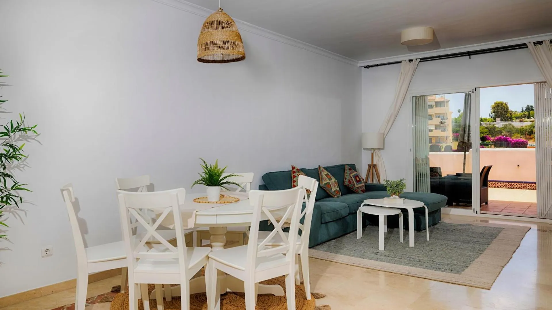 Apartment Lunymar Selwo Estepona By La Maison Marbella Rentals Spain