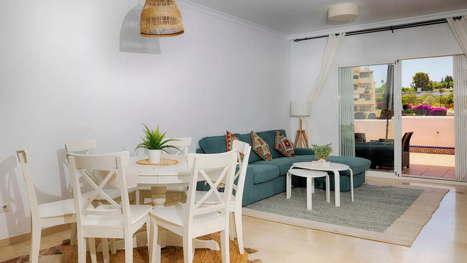 Apartment Lunymar Selwo Estepona By La Maison Marbella Rentals