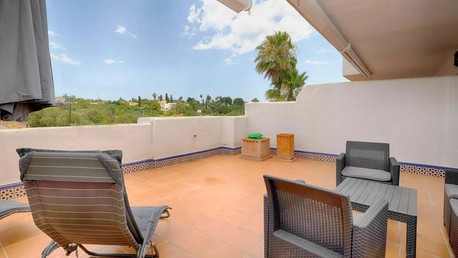Lunymar Selwo Estepona By La Maison Marbella Rentals Apartment